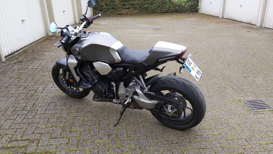 Honda Cb 1000R SC80 in Gladbeck