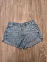 Verkaufe Shorts blau von H&M Gr. 36 Hessen - Siegbach Vorschau