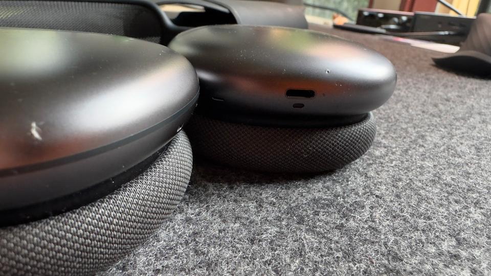 Verkaufe Apple AirPods Max in Silber | Teilweise Funktionsfähig in Worpswede