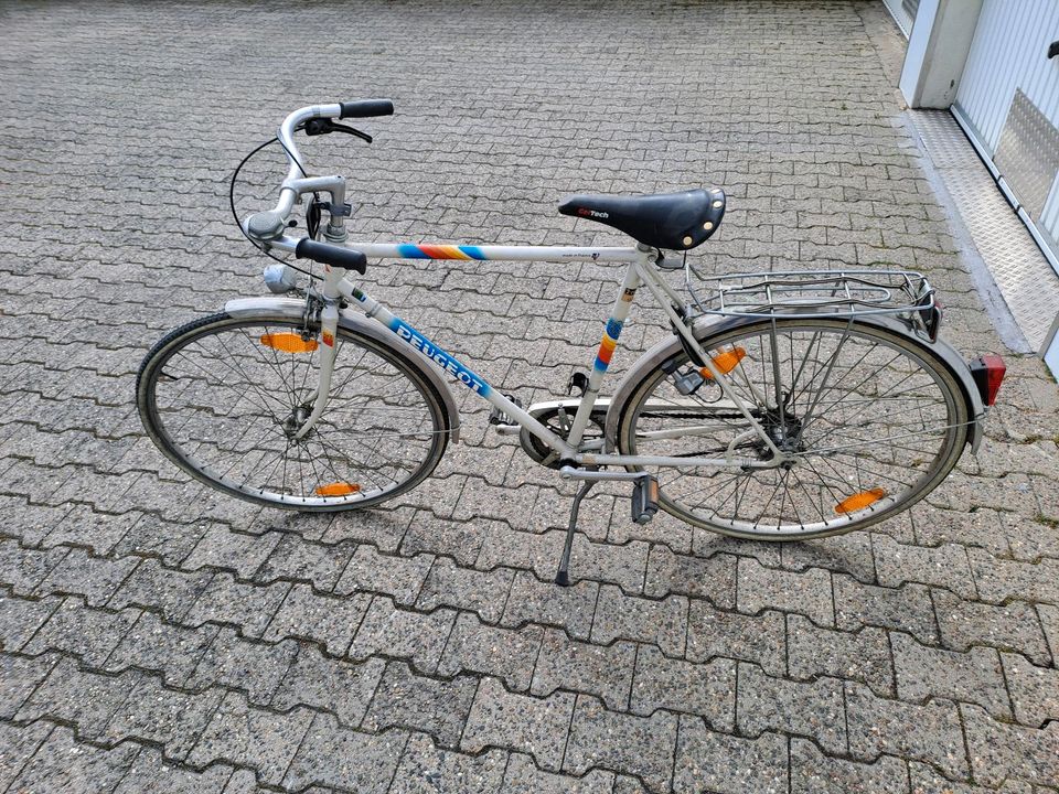 Altes Fahrrad von Peugeot grösse 28 3 Gang in Frankenthal (Pfalz)