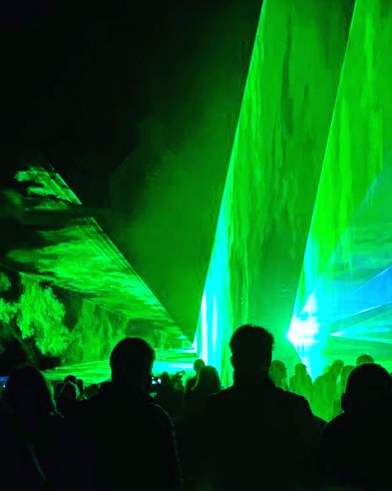 Feuerwerk aus Licht, Lasershow für Hochzeit, Unternehmen u. Feste in Dessau-Roßlau