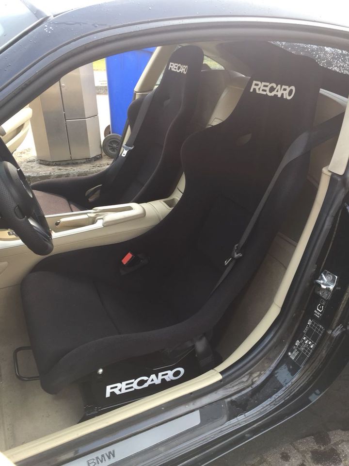 Recaro Pole Position BMW Z4 Einbaupaket Speed Engin.Tracktool kpl in Lage