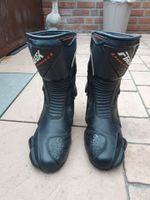 Motorradstiefel Gr. 41 guter Zustand Nordrhein-Westfalen - Mönchengladbach Vorschau