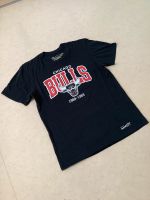 »CHICAGO BULLS« T-Shirt - Gr: L - MITCHELL & NESS - Herren - NBA Bayern - Hunderdorf Vorschau