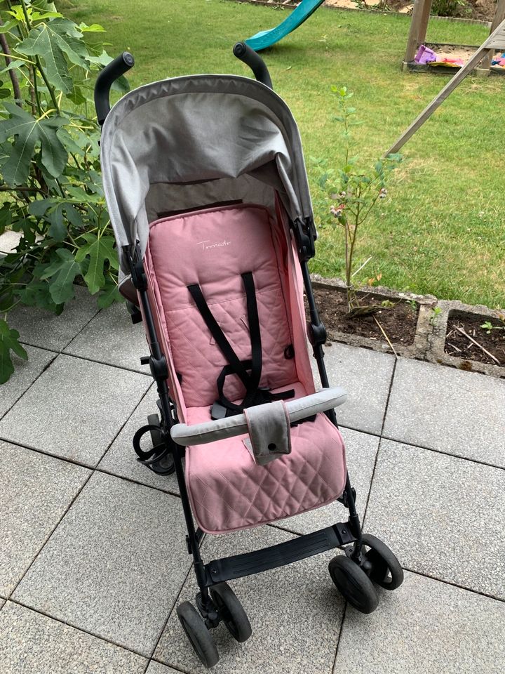 Buggy Tornado rosa Kinderwagen in Bielefeld