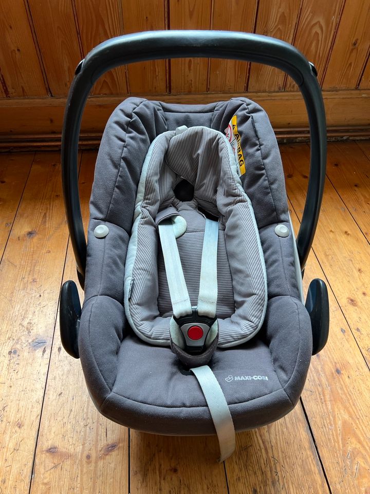 Maxi Cosi Pebble Plus in Mannheim