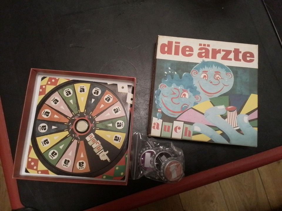 CD-Album "auch" die ärzte inkl. Spiel und Kronkorken in Mehrstetten