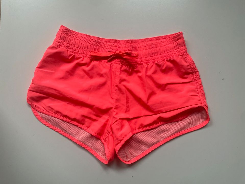 Sport Shorts H&M Größe 36 in Centrum