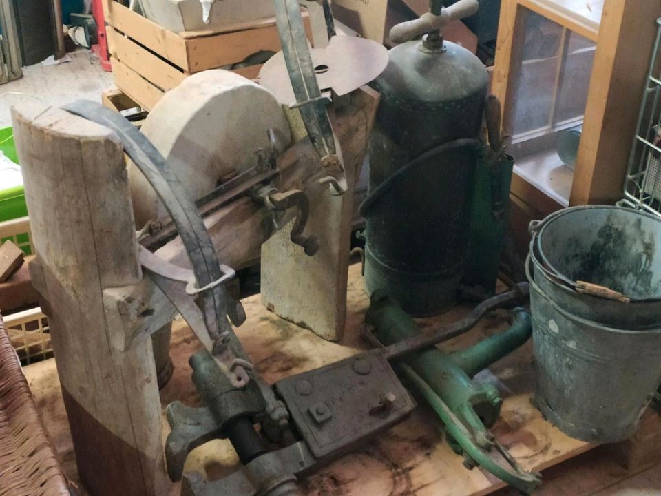 Werkzeug Antik querbeet in Ravensburg