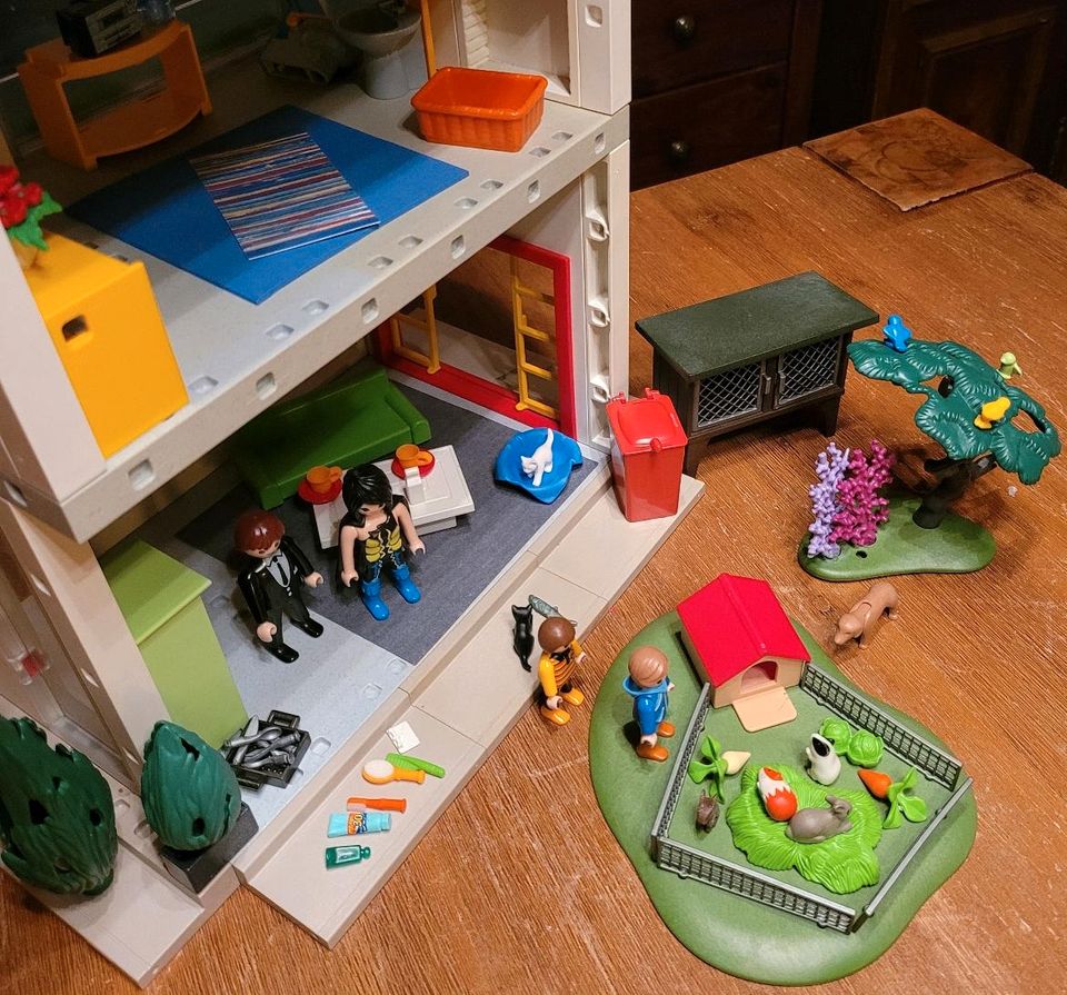 Playmobil Wohnhaus mit Türklingel in Königsbrunn