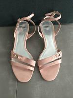 rosa, glänzenden Esprit-Sandalen in Größe 41 Nürnberg (Mittelfr) - Nordstadt Vorschau
