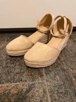 Keilsandaletten Espadrilles beige ***NEU*** Nordrhein-Westfalen - Marl Vorschau