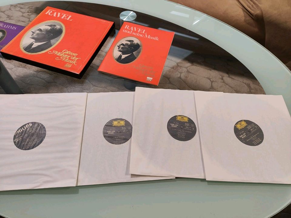 Grosse Meister der Musik Vinyl Plattensammlung 7 Boxen 28 Platten in Limburg