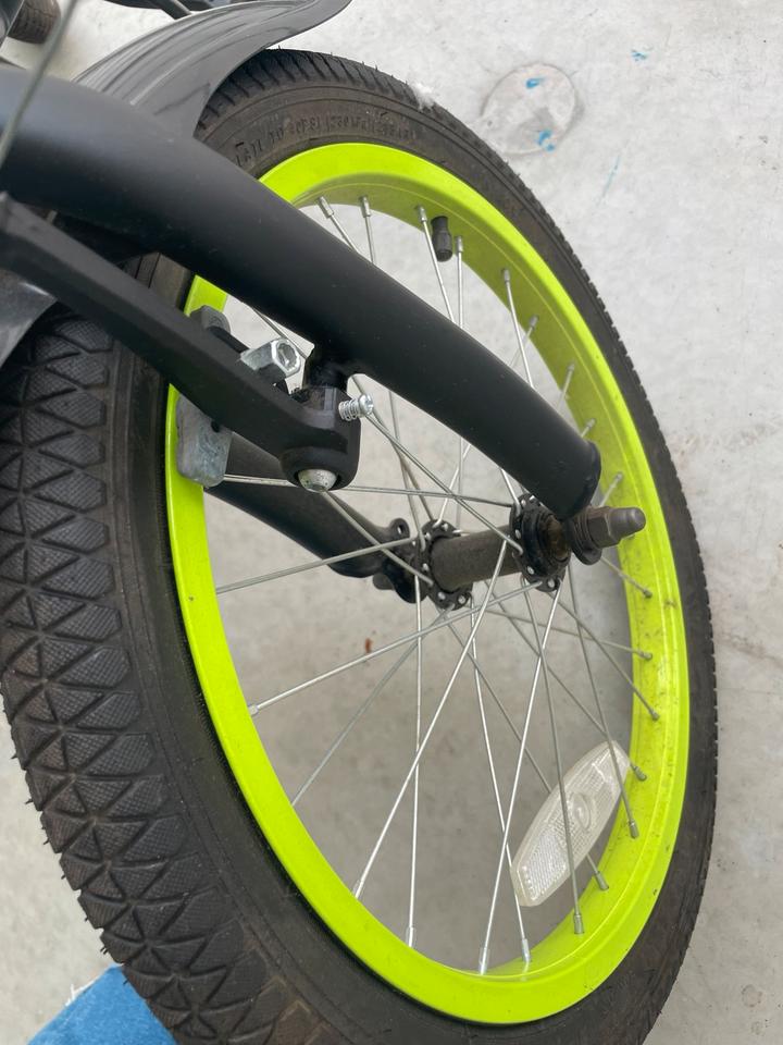 Neu unbenutzt Kinderfahrrad 5-7 jahre Mountainbike Fahrrad in Berlin