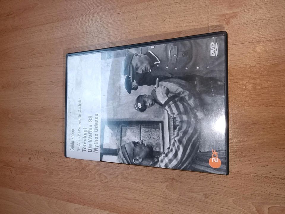 10 x DVD Panzer, Schiff, Flugzeug, Auschwitz, WW2, Militär in Stechow-Ferchesar