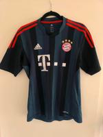Originales FC Bayern München Trikot Größe S Nordrhein-Westfalen - Krefeld Vorschau