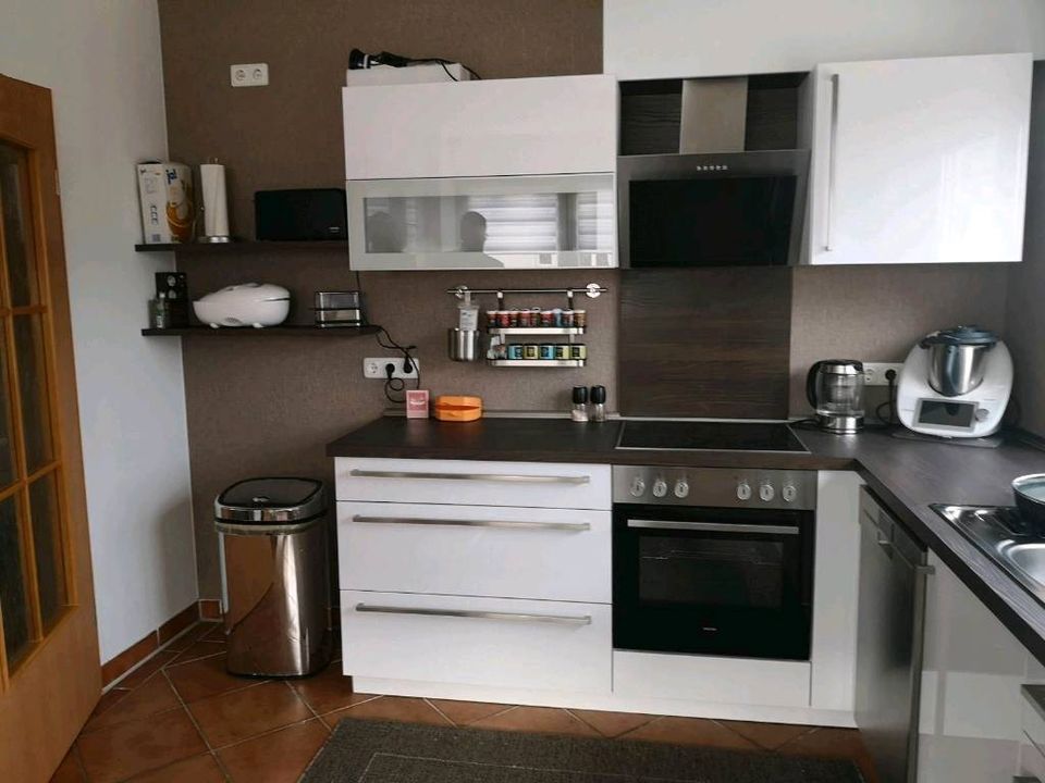 Helle 4-6 Zimmer Wohnung in Poppenlauer in Maßbach