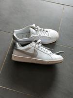 Nike Court Royale 2 Neu Gr. 38,5 UVP 69,99€ Niedersachsen - Buxtehude Vorschau