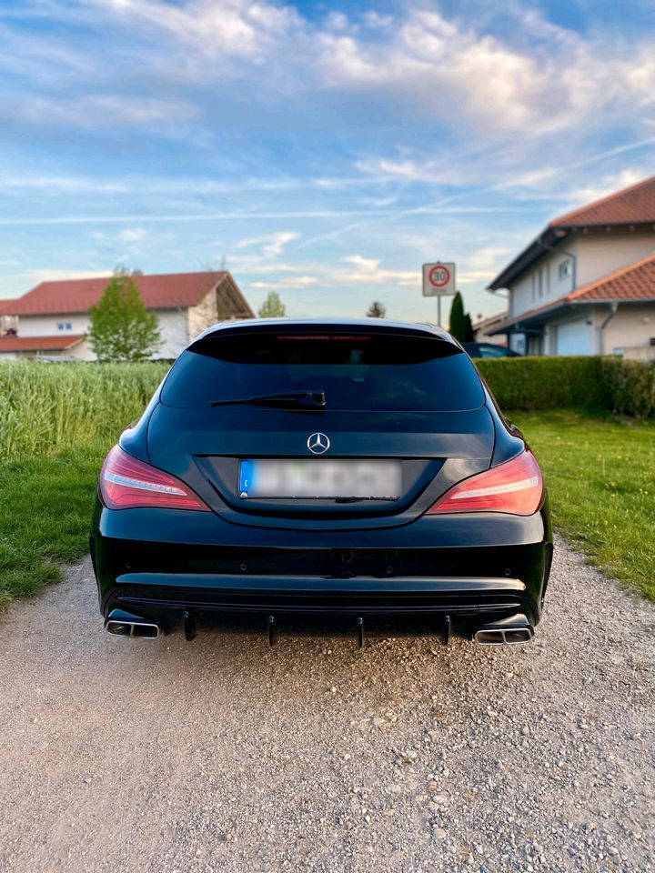 CLA Shootingbrake AMG 45 4M in Chieming