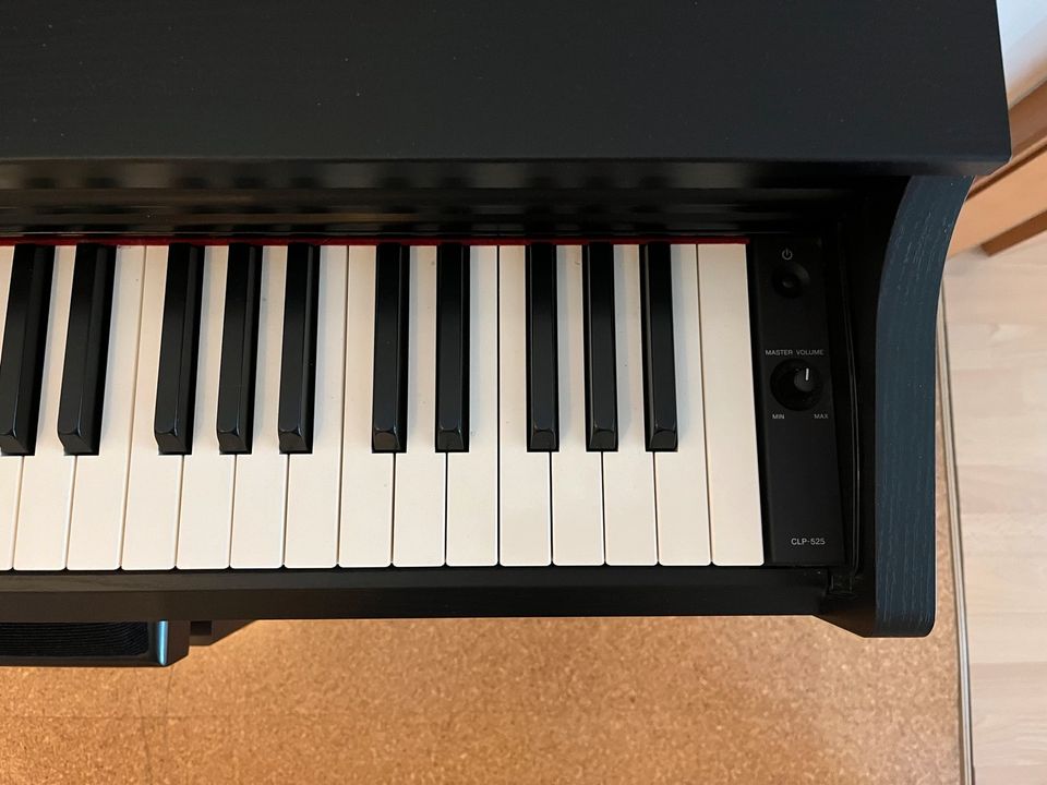 Yamaha Clavinova CLP-525 | E-Piano in Mittenaar