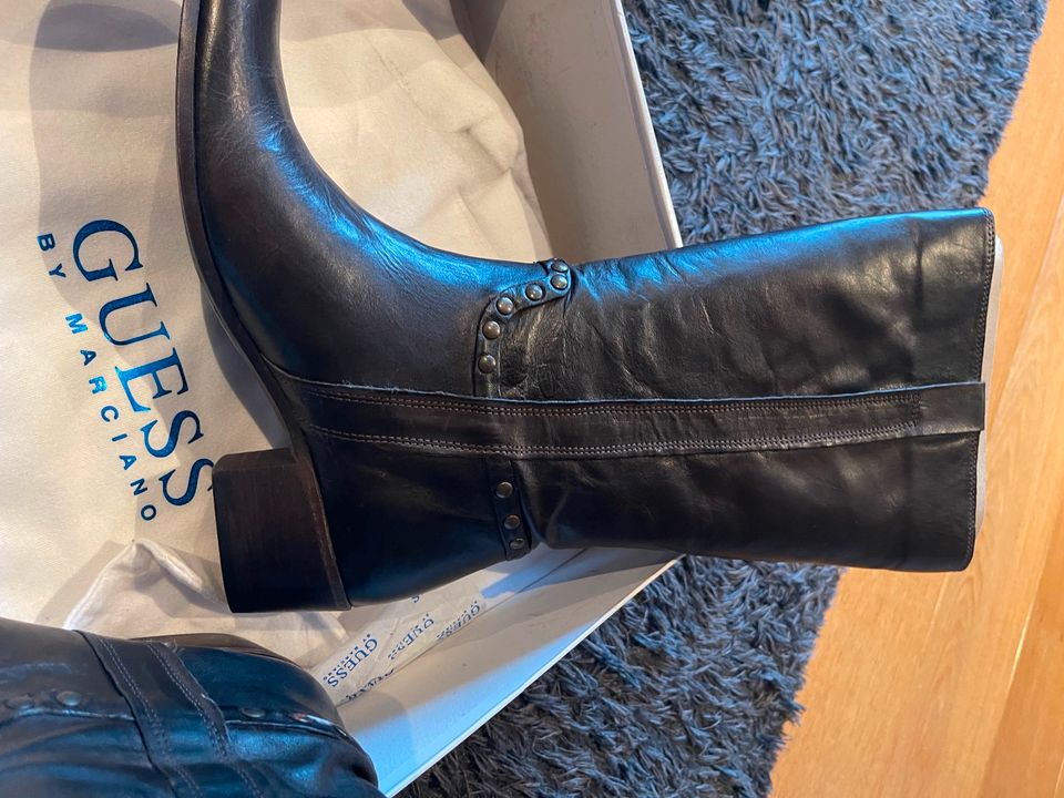 Stiefel von Guess in der Größe 37 in Mönchengladbach