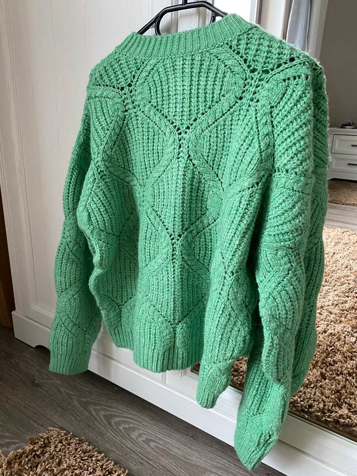 Damen Strick Cardigan Größe M MNG mint grün in Wettstetten