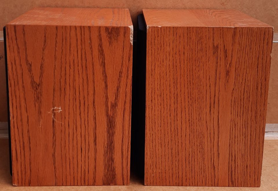 Klipsch KG 1.5 Medium Oak Lautsprecher Boxen Speaker in Karlsfeld