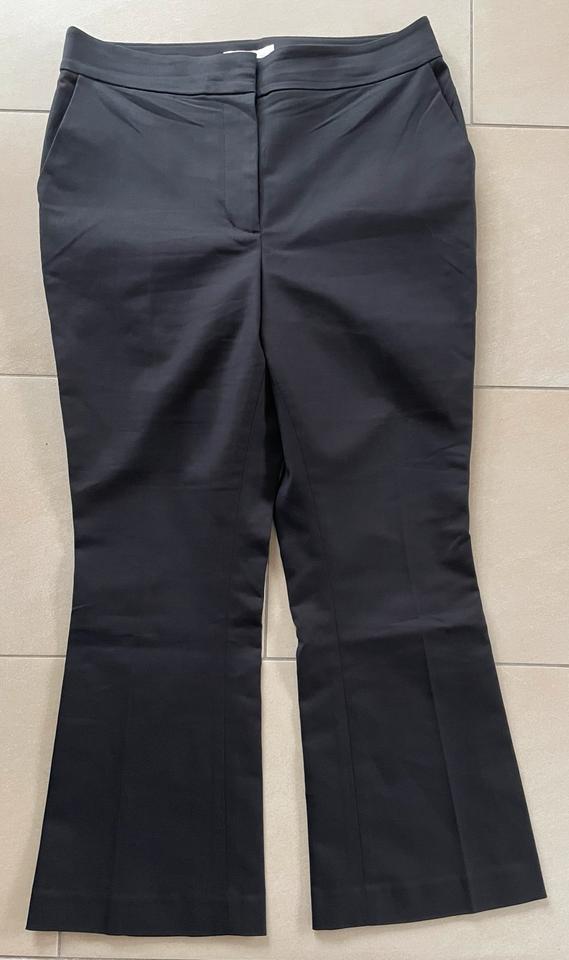 NEU Boden Hose Gr. 40 (14R) schwarz Bund 40 cm Länge 95 cm in Ascheberg