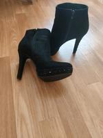 Sehr schöne Stiefeletten Sachsen-Anhalt - Lutherstadt Wittenberg Vorschau