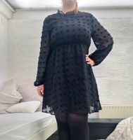 Kleines Schwarzes Kleid Cocktailkleid Polka Dots 1XL Shein Curve Gröpelingen - Oslebshausen Vorschau