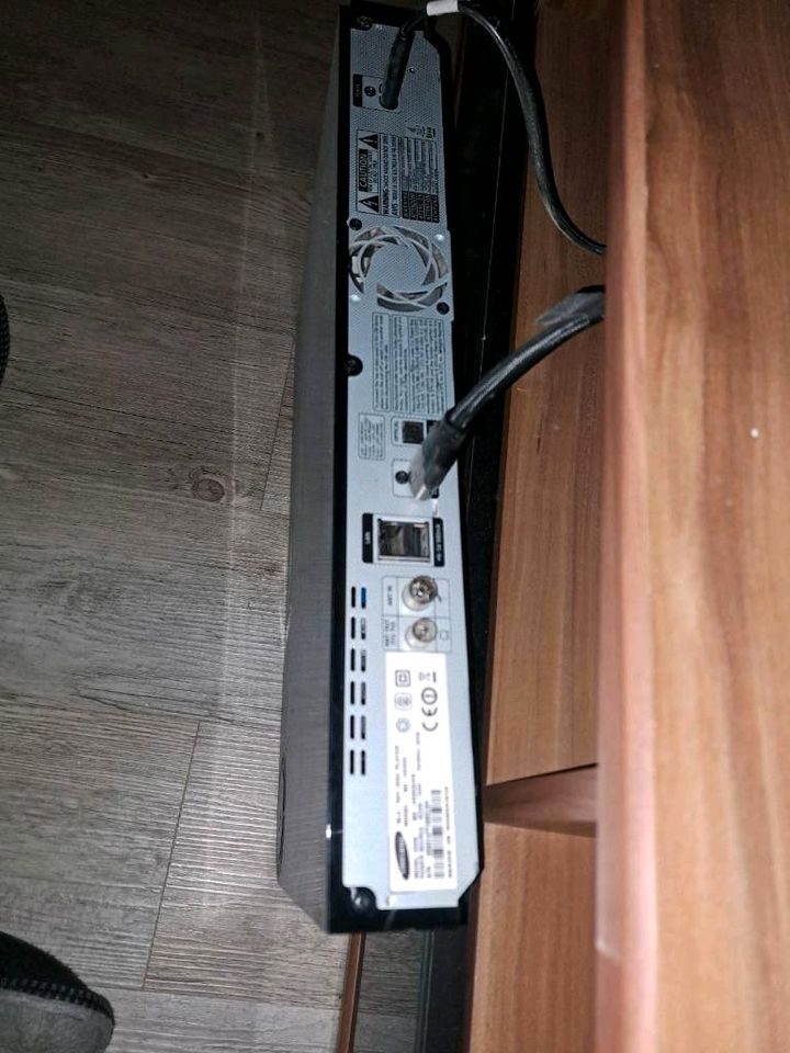 Samsung Set top Box   TV Festplatte Blu-ray Player Kabel Reciver in Wittgensdorf