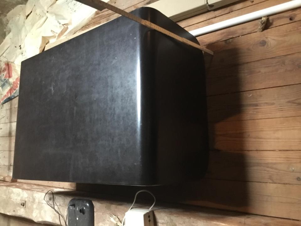 Retro Wohnzimmertisch, Ende 60er, Anfang 70er, dunkles Massivholz in Salzgitter