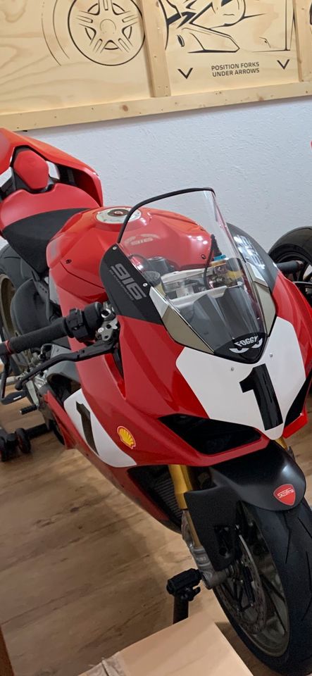 Ducati Panigale V4S Anniversario Foggy limitiert in Wemding