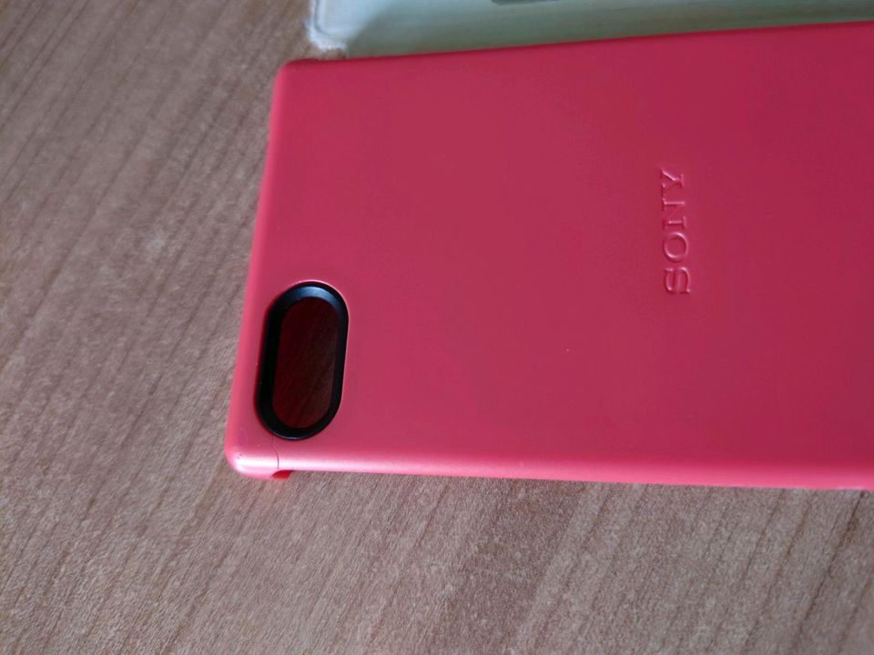 Sony Style Cover Window SCR44 für Xperia Z5 Compact Pink in Metterich