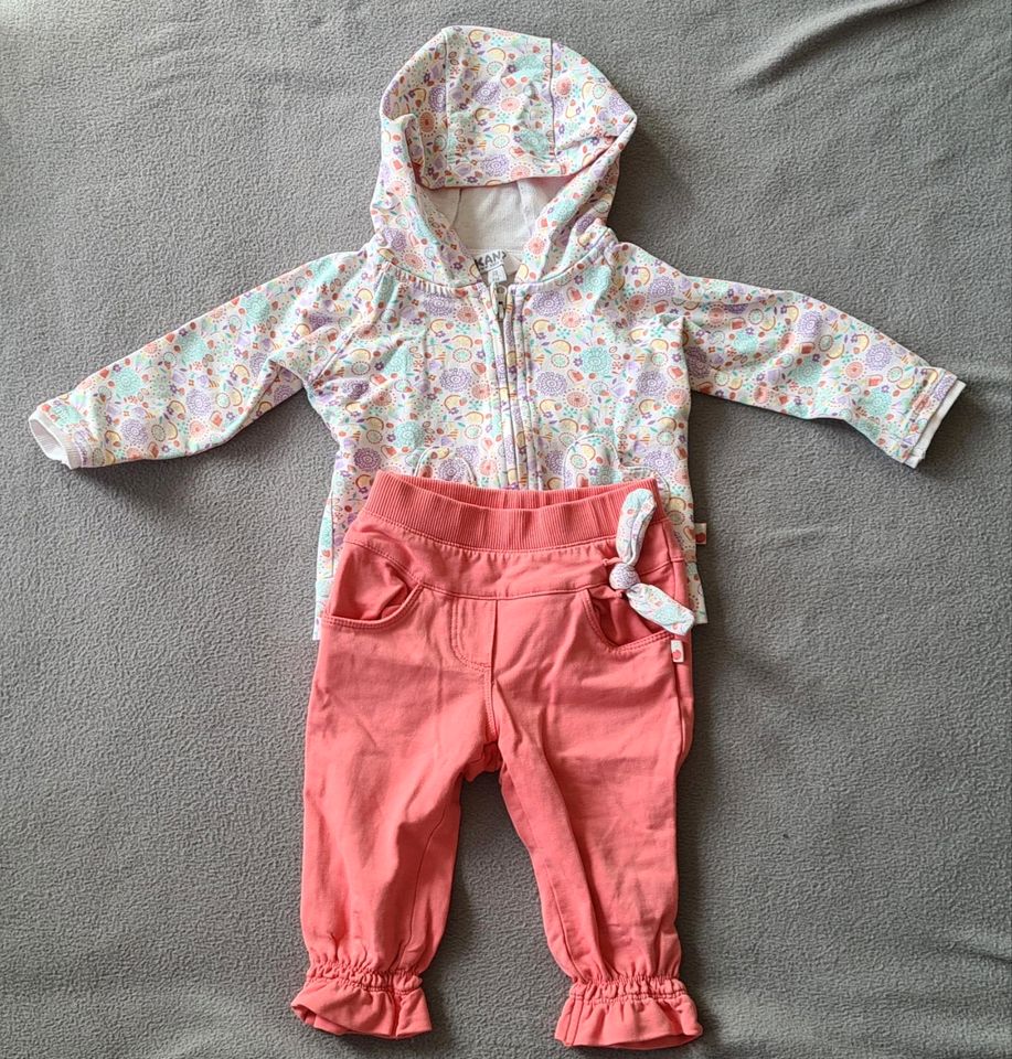 Outfit Frühling Baby Strickjacke und Hose Größe 68, Firma Kanz in Seelow