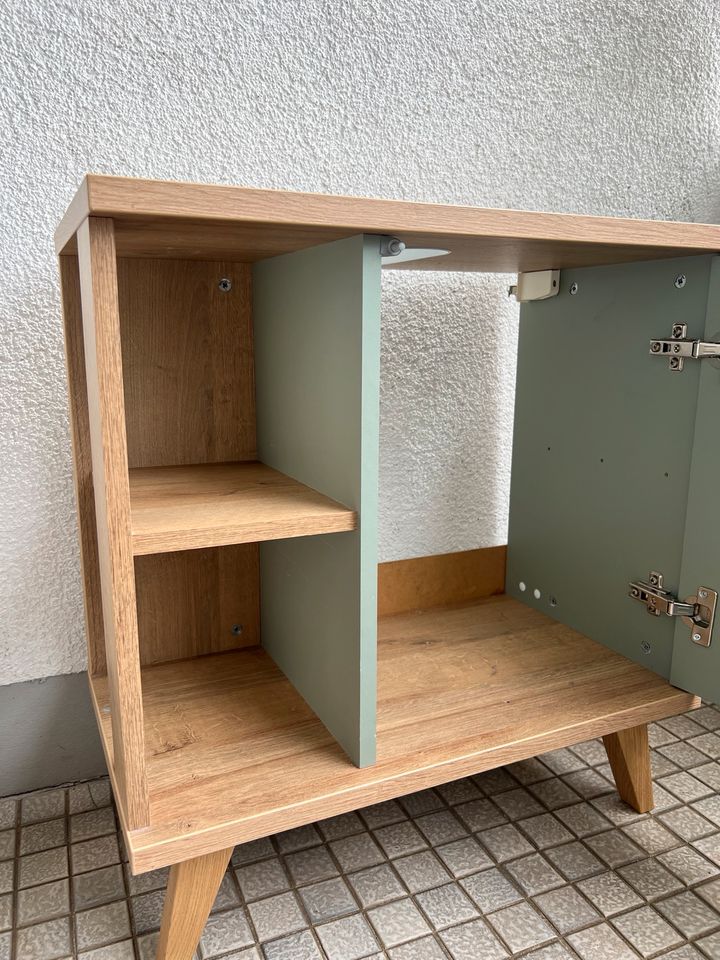 Badezimmer Unterschrank modern in Dortmund
