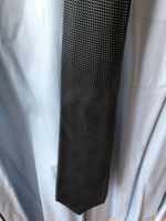 Kiton Krawatte in dunkelblau/schwarz mit kleinen weißen Punkten Nordrhein-Westfalen - Bad Salzuflen Vorschau