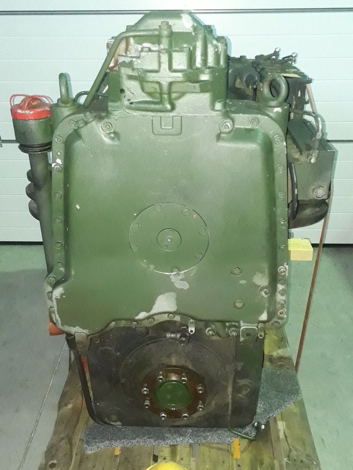 Getriebe ZF 4PW 200H2 für SLT 8x8 in Rattenberg