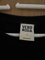 Leichter Vero Moda Pullover schwarz gestreift Gr. S Bayern - Nersingen Vorschau