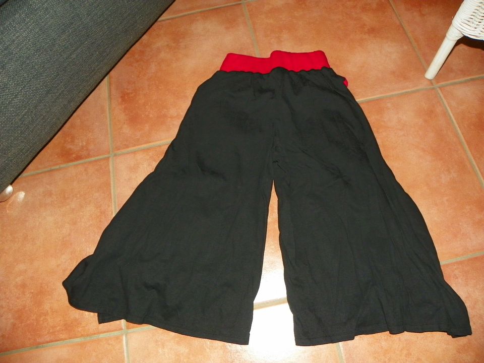 Kinder Goa Hippie Hose Gr.110 / 116 Schlaghose Sommerhose neu in Bredstedt