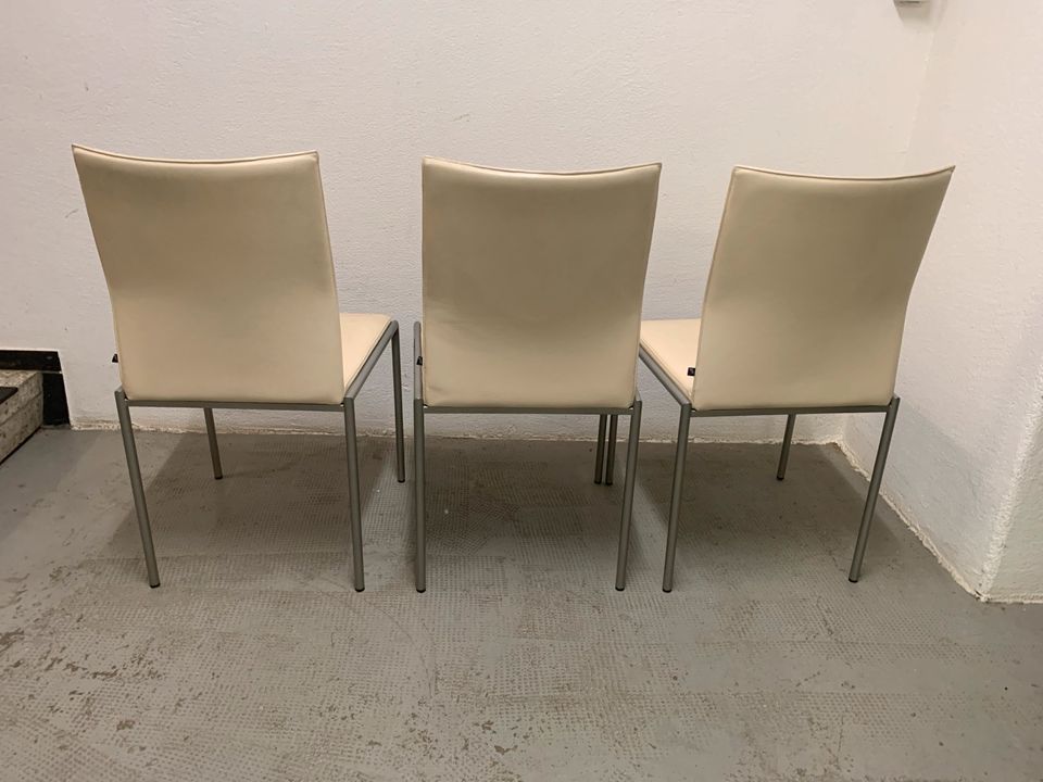 KFF Stuhl Modell Nivo Leder Esszimmer Stühle 3er Set in Stuttgart