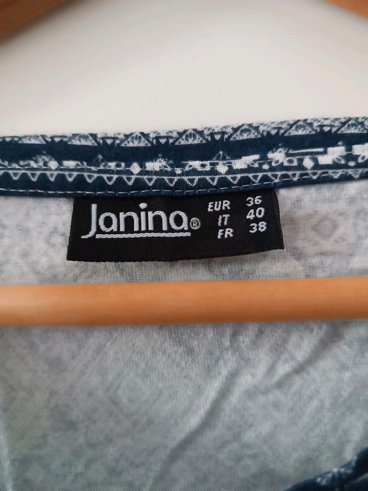 Top mit Elefanten Motiv, Größe 36 von janina, Versand möglich in Kiel