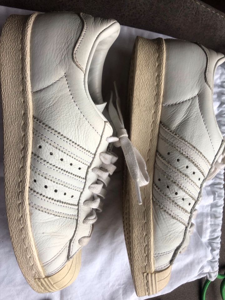 Adidas Superstar La Marque aux Bandes Gr. 38 2/3 in Hilden