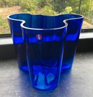 Iittala Alvar Aalto Savoy Tischvase 120 mm cobaltblau Nordrhein-Westfalen - Kranenburg Vorschau