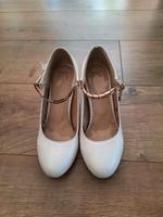 Absazschuhe abgelaufen alte schuhe high heels 36 37 abgetragen Sachsen - Mülsen Vorschau