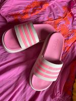 Pinke Plateau Pantolette von Adidas Rheinland-Pfalz - Mayen Vorschau