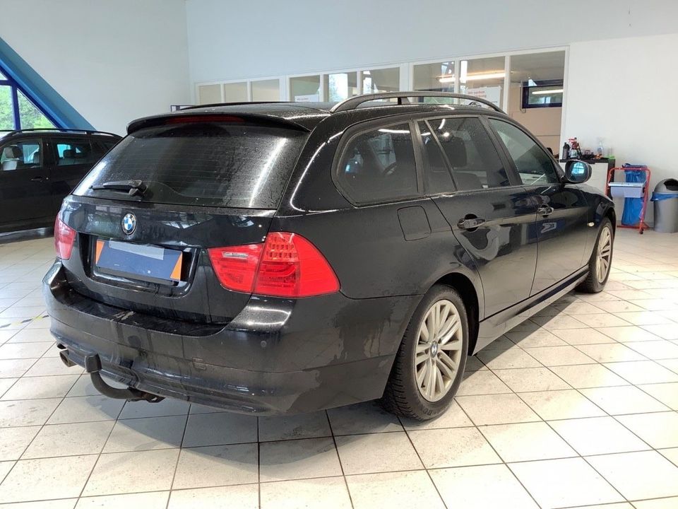 BMW 318d e91 Kombi*Facelift*SHZ*Tempomat*AHK*TÜV2025 in Willmering