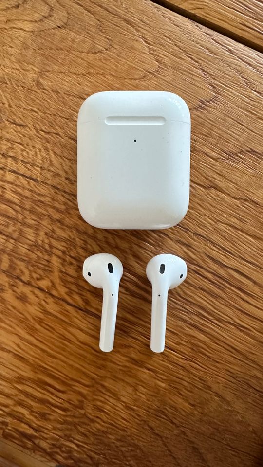 Airpods (2. Generation) - links leiser/ defekt in Nürnberg (Mittelfr)