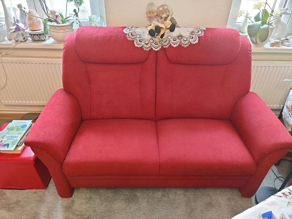 2 bis 2 1/2 Sitzer und Sessel, Couch, Sofa in Neubrandenburg