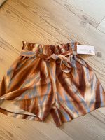 Neu~ Shorts~ Italian Fashion~ Kurze Hose~ Zweiraum Bayern - Allersberg Vorschau